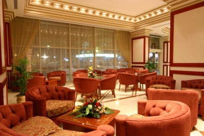 Emirates Palace Hotel Suites Sharjah Buitenkant foto